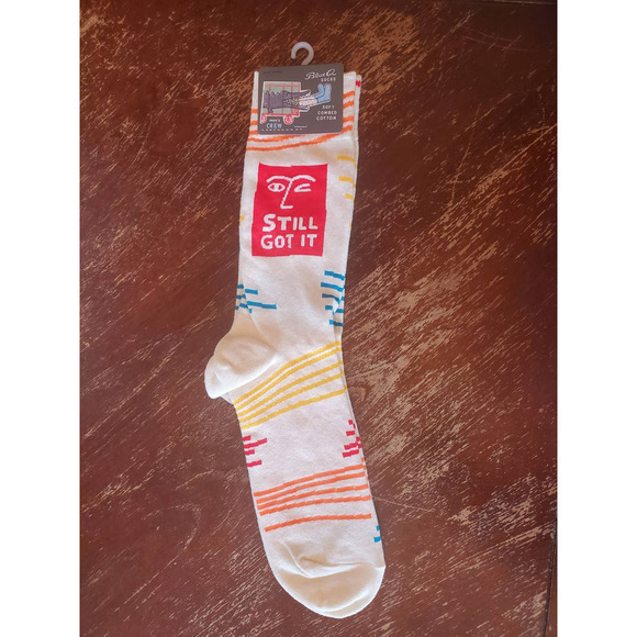 NWT BlueQ Still Got It Men's Crew Socks - Picture 1 of 5